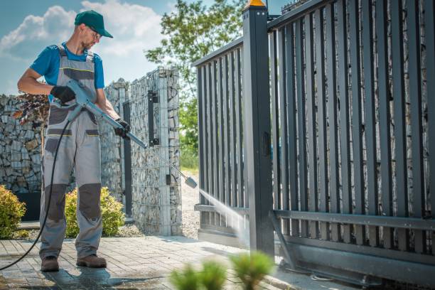 Best Dumpster Area Cleaning  in Oak Ridge North, TX